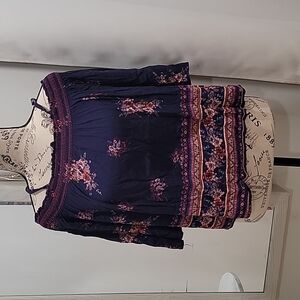 Cottagecore Floral Rewind Cold Shoulder Blouse Sz. SmalL.   B132